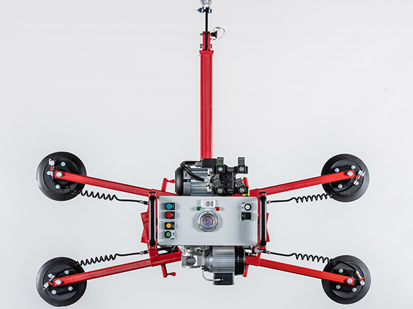Sollevatori a vuoto con funzione di rotazione elettrica
