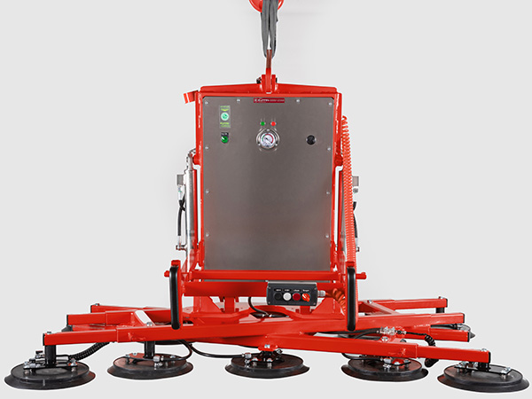 Vacuum lifter with hydraulic slew function